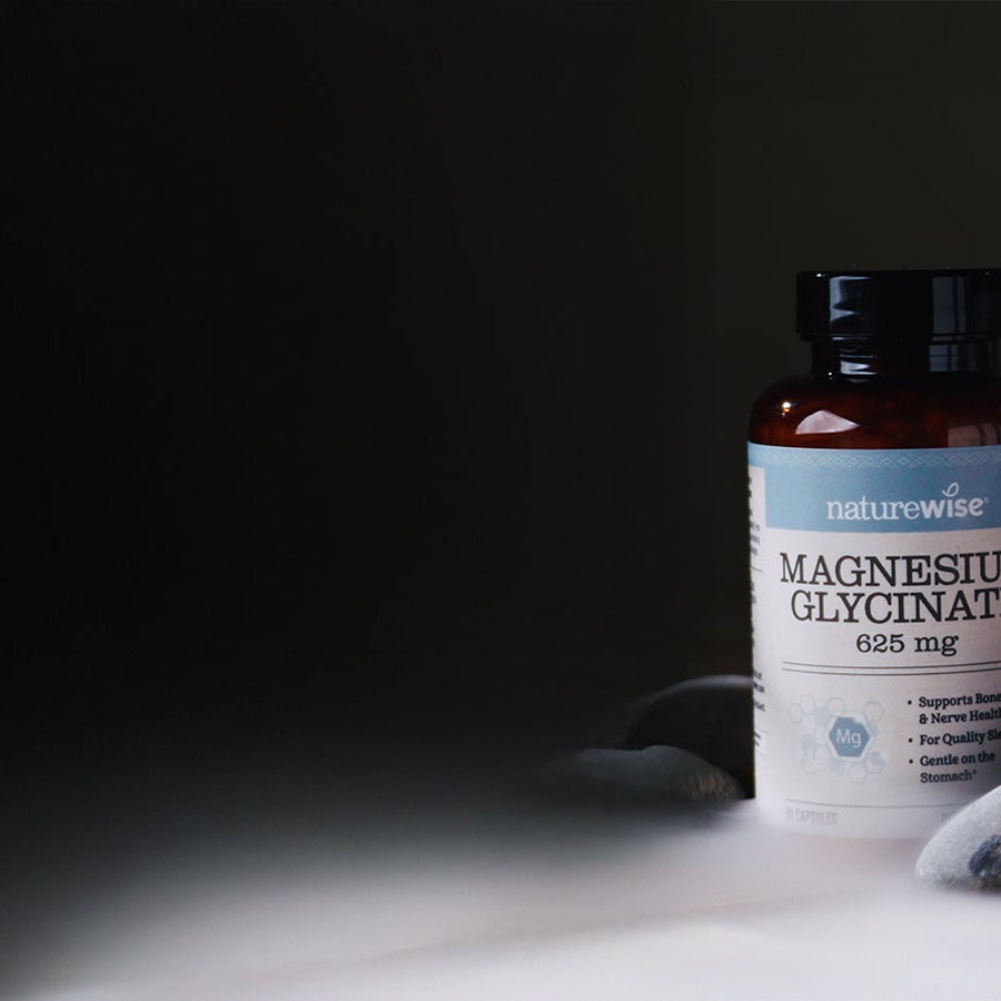 Magnesium glycinate vs citrate bottles lined up in a row