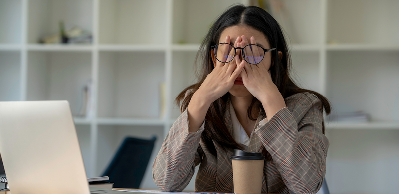 Unraveling the Mystery of Occasional Fatigue: How NatureWise Vitamin B-Complex and Vitamin B12 Softgels Can Revitalize Your Energy