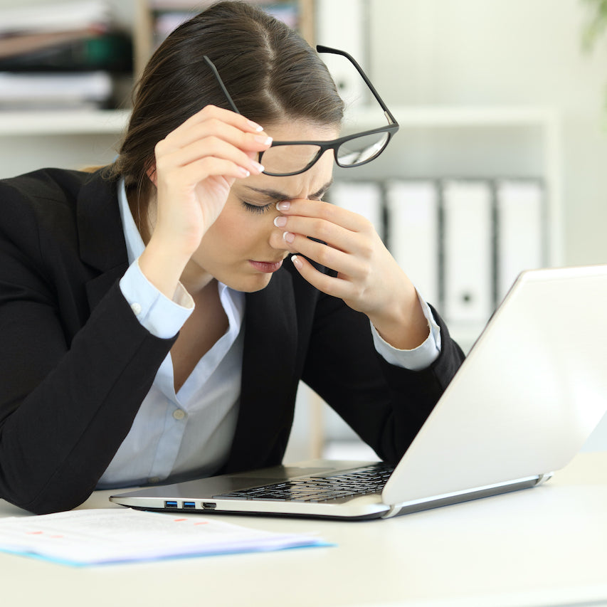 A Sight for Sore Eyes: How To Protect Your Vision From The Strain of Screen-Staring